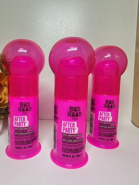 Крем для вирівнювання та розгладжування та шовковистості волосся Tigi Bed Head After Party Super Smoothing 50 мл 2703764882 фото