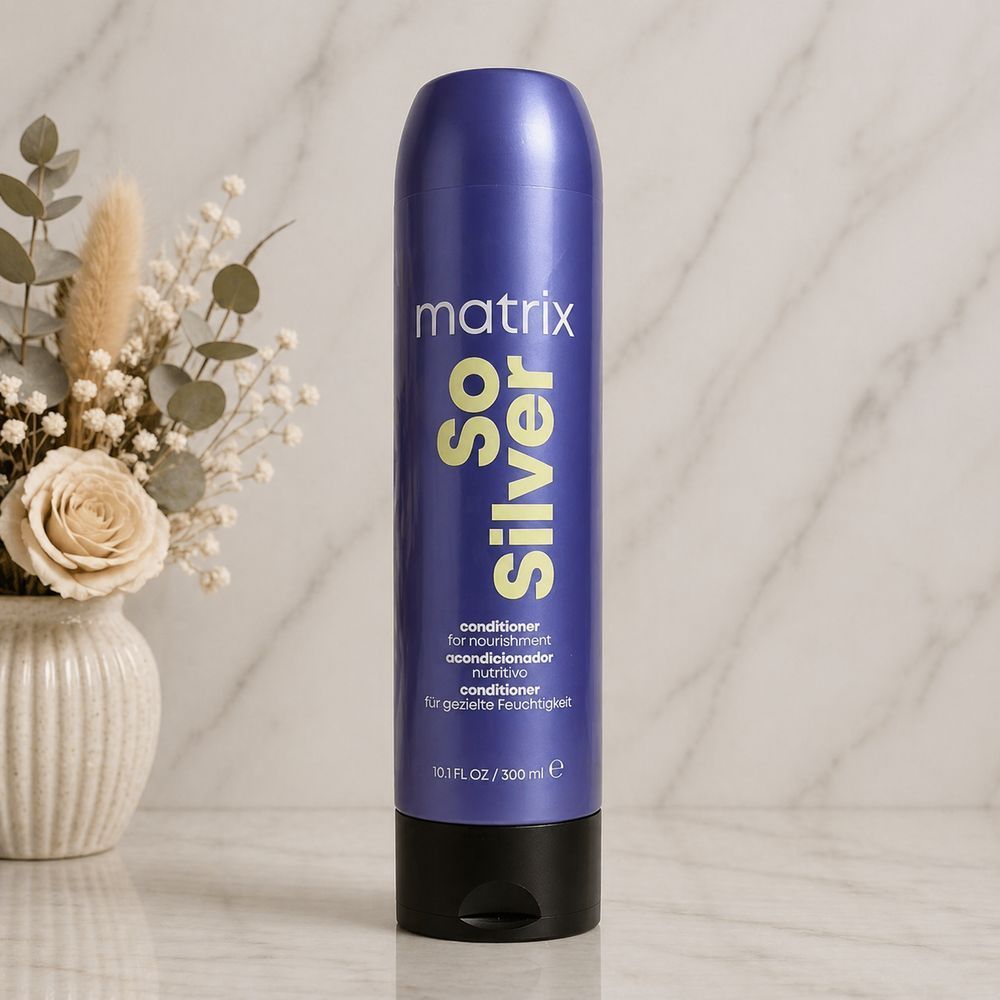 Кондиционер для питания и придания блеска волосам оттенков блонд Matrix Total Results So Silver Conditioner 300 мл 1125395595 фото