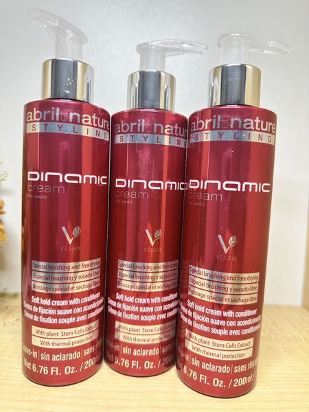 Крем для укладки с кондиционирующим эффектом Abril Et Nature Stiyling Definition Line Dinamic Cream 200 ml 2556962693 фото