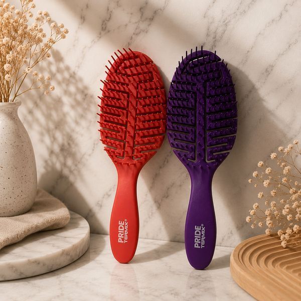 Антистатическая щетка для распутывания волос фиолетовая Termix Antistatic Detangling Hair Brush Фіолетовий 3163901917 фото