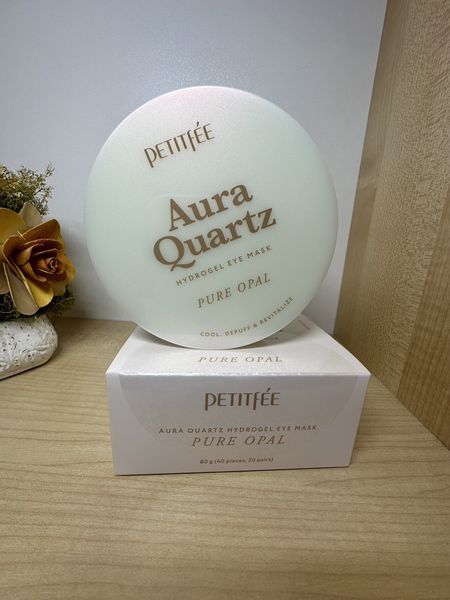 Гидрогелевые патчи для глаз с протеинами жемчуга и пудрой опала PETITFEE Aura Quartz Hydrogel Eye Mask Pure Op 2368396147 фото